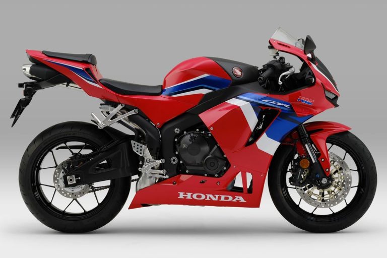 20230620_ownerreview_honda_cbr600rr_3-768x512