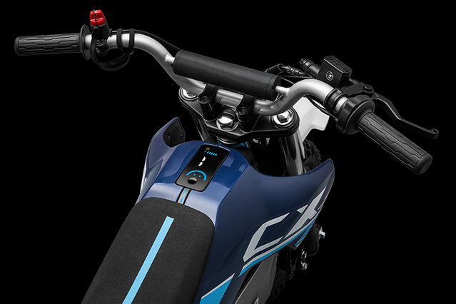cfmoto-introduces-cx-electric-fun-bike-range%20(7)