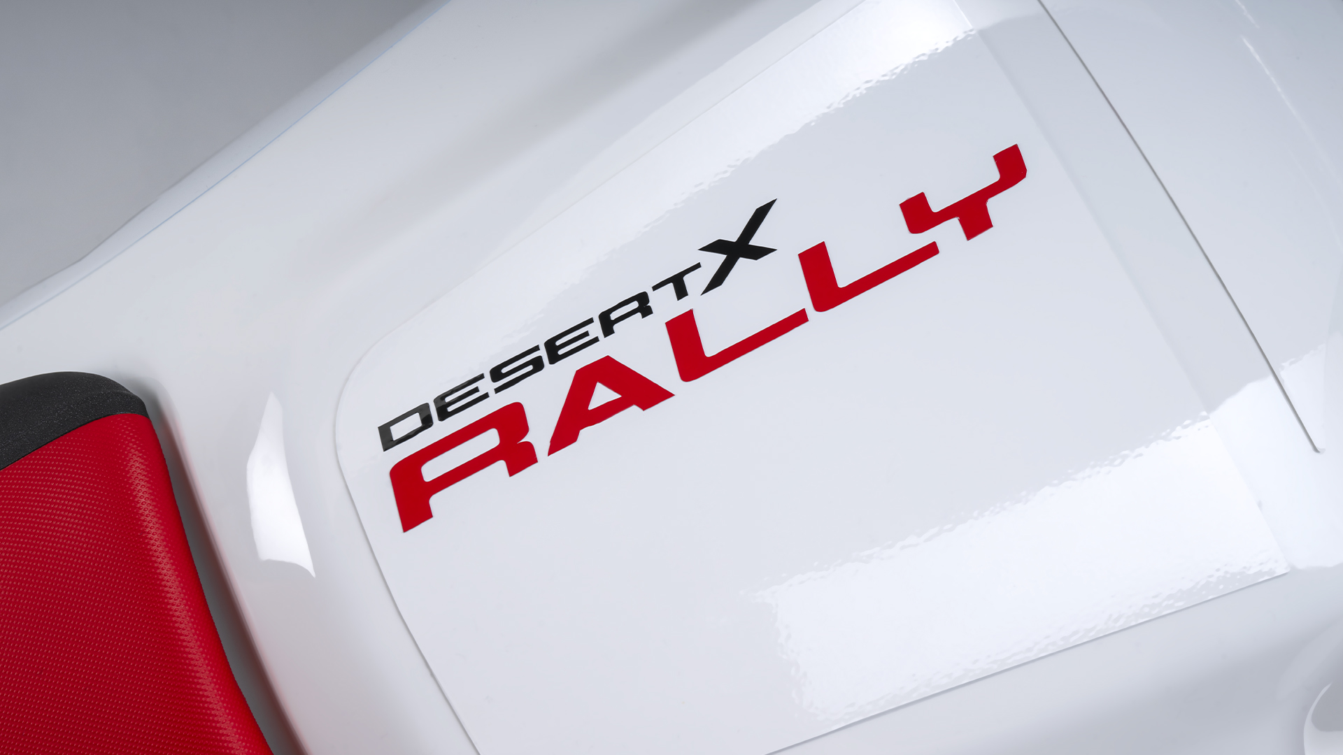 Ducati-DesertX-Rally-DWP24-Tech-spec-gallery-1920x1080-09
